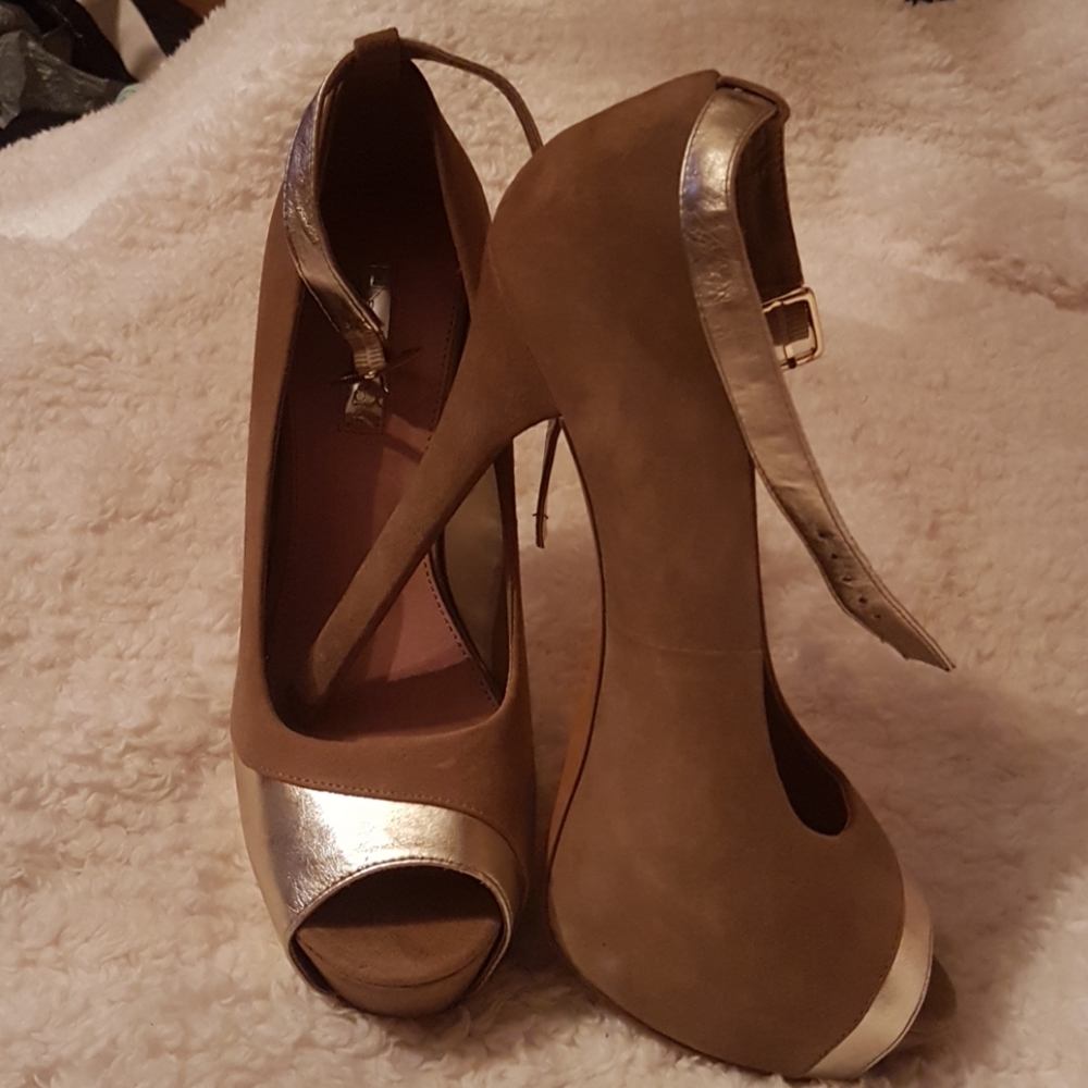 6" stiletto heel